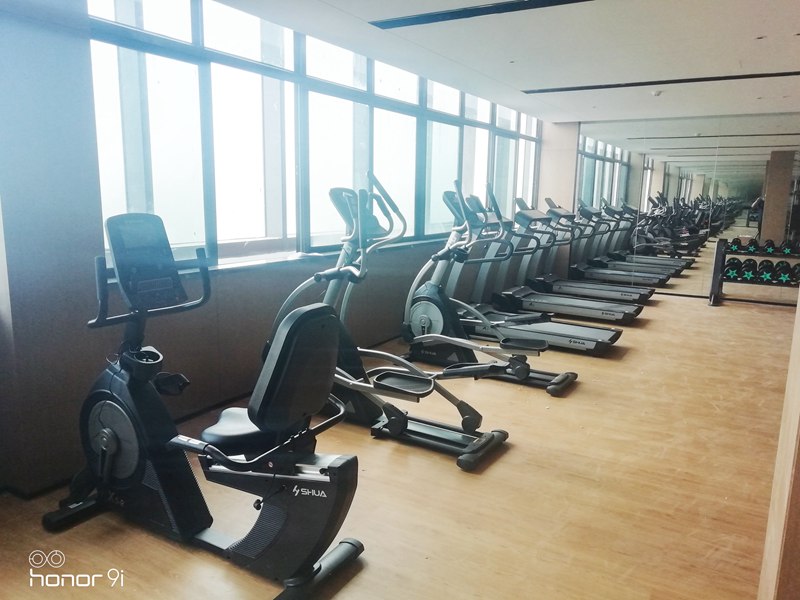 企事业单位健身房|房地产社区健身房-广西球王会体育健身器材有限公司